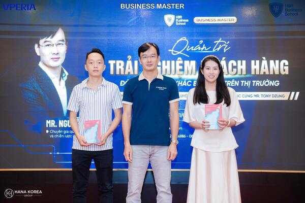 Buổi tọa đàm về Quản trị trải nghiệm khách hàng