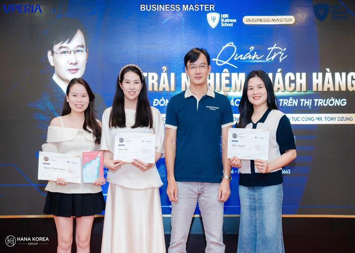 Trải Nghiệm Khách Hàng - Động Lực Phát Triển Của Hana HP Group 