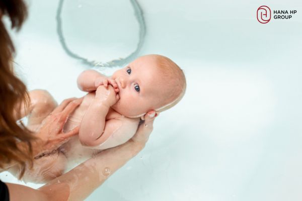 review sữa tắm cho bé