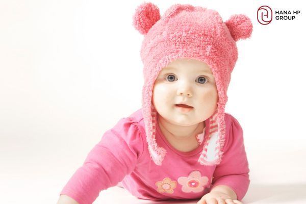 tại sao da đầu trẻ sơ sinh có vảy trắng