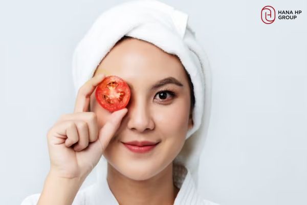 Mặt nạ cà chua trị mụn thâm