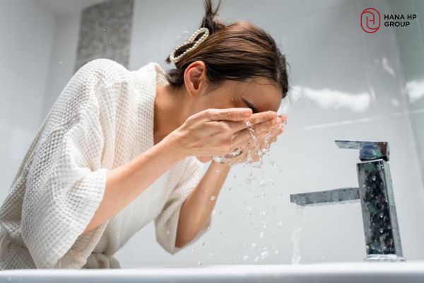 Mặt nạ cà chua trị mụn thâm