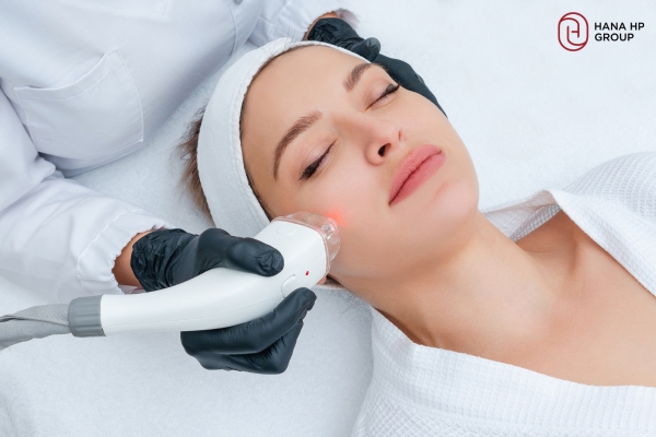 cách đắp mặt nạ bằng bột sắn dây trị nám