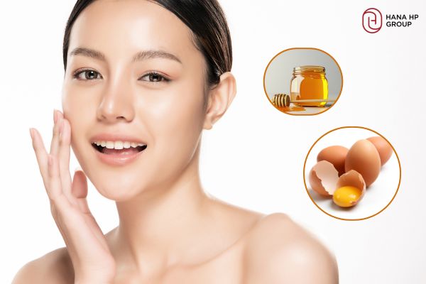 Trứng gà và mật ong giúp da sáng khỏe, mịn màng