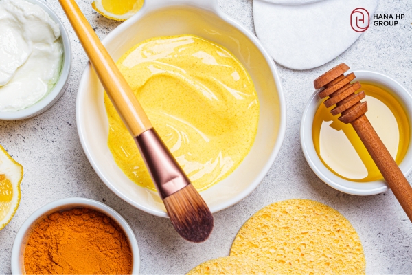 Mặt nạ nghệ giúp giảm mụn, mờ thâm