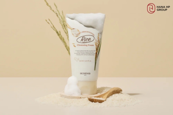 Sữa rửa mặt Skinfood Rice Brightening Cleansing Foam