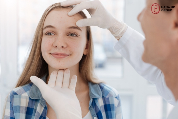 Nên tái khám với bác sĩ nếu thấy dấu hiệu bất thường Nên tái khám với bác sĩ nếu thấy dấu hiệu bất thường