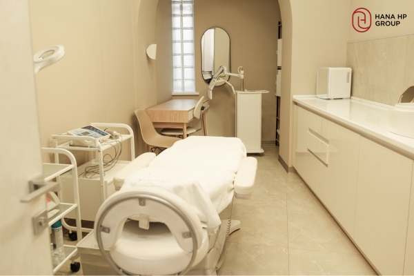 Cần chọn loại mỹ phẩm tương thích với máy móc tại spa