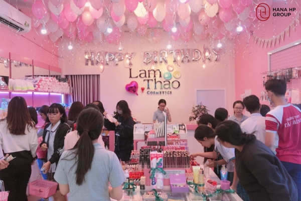 Tiệm mỹ phẩm Lam Thảo Cosmetics