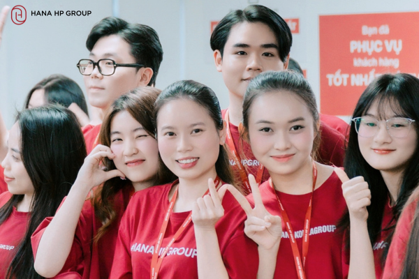 Giáng Sinh ấm áp Tại HANA HP Group: Sẻ Chia Yêu Thương, Gắn Kết Đại Gia Đình HANA-ers 5 giáng sinh hana hp group