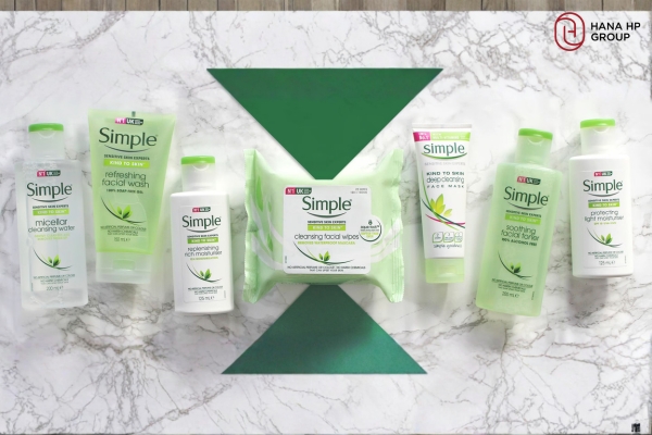 Simple là thương hiệu mỹ phẩm chuyên về skincare được sử dụng rất phổ biến Simple là thương hiệu mỹ phẩm chuyên về skincare được sử dụng rất phổ biến