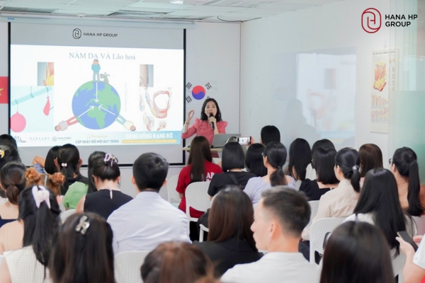 Các đại lý sẽ được đào tạo bài bản về chuyên môn sản phẩm và phác đồ điều trị vấn đề về da