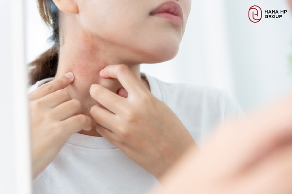 Top 9 kem dưỡng thể chống nắng SPF 50+ không bết dính