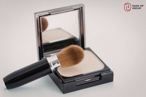 Phấn phủ chống nắng phù hợp cho da dầu, da nhạy cảm, da đang makeup