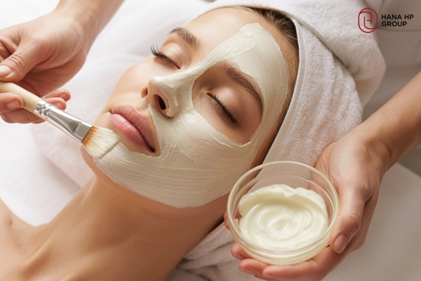 Mặt nạ ủ trắng da mặt
