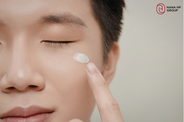 Top 5 kem dưỡng chứa Ectoin chống ánh sáng xanh và ô nhiễm